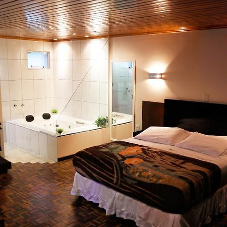 Hotel Pousada Das Araucarias Rio Negrinho Δωμάτιο φωτογραφία